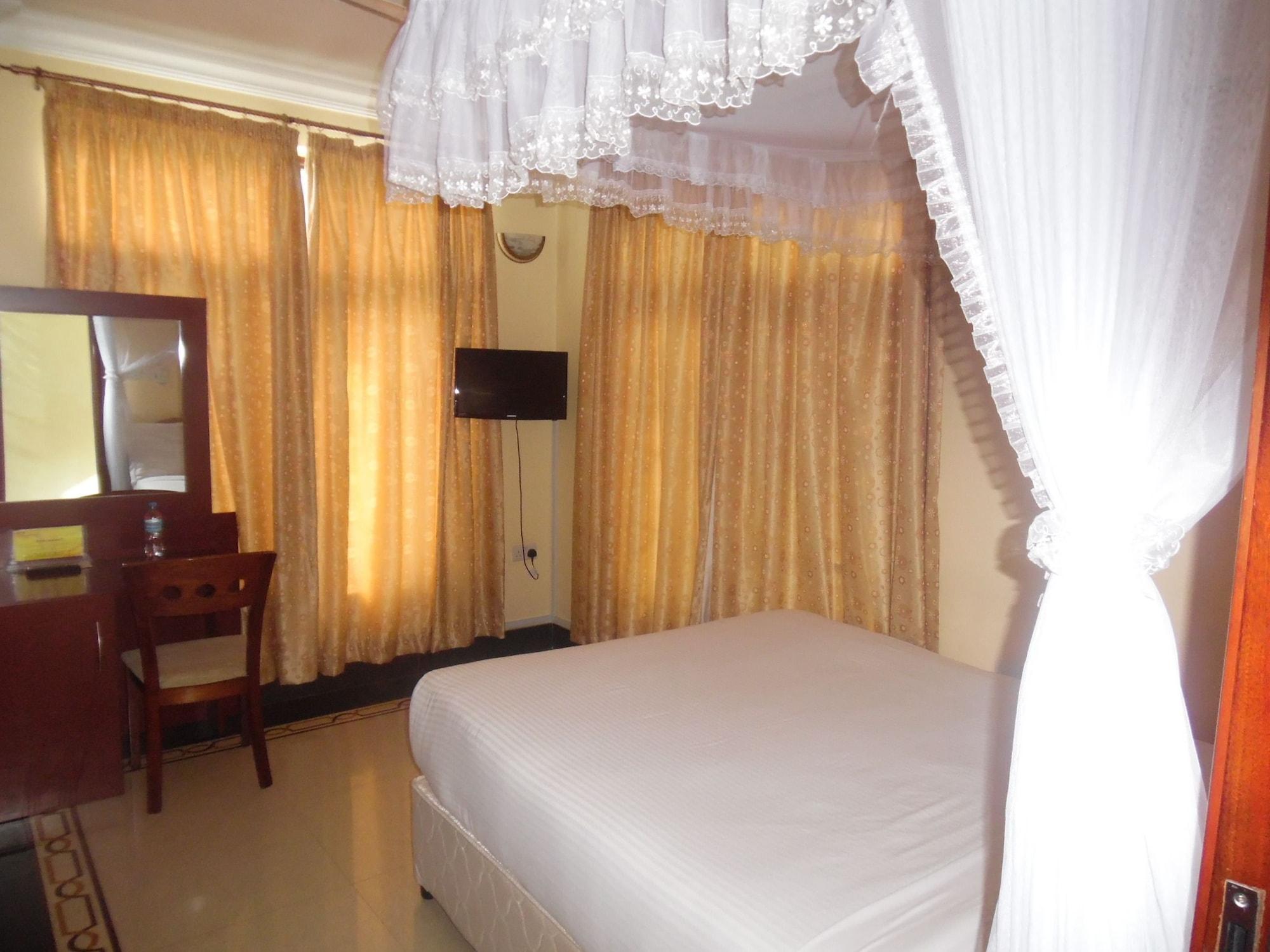 Lantana Hotel Дар-эс-Саламе Экстерьер фото