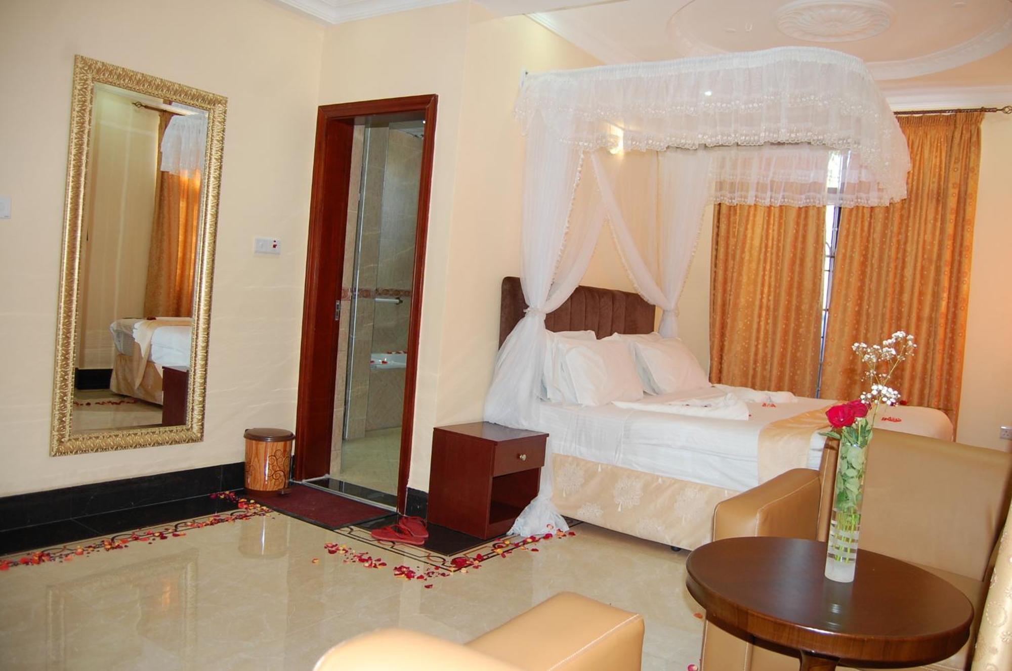 Lantana Hotel Дар-эс-Саламе Номер фото